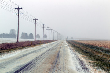 Fototapeta na wymiar November Snow in McLean County Illinois 0383