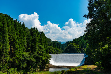 Fototapeta premium 白水溜池堰堤