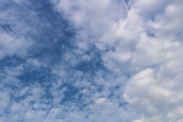 空　曇り　秋　