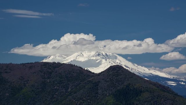 Mount Shasta Timelapse 4k