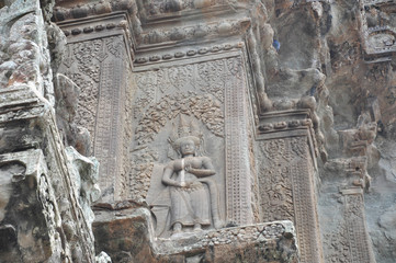 アンコールワットレリーフ　アプサラ
