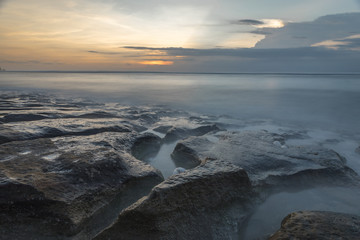 Fototapeta premium Sunset long exposure at Bingin Beach in Bali