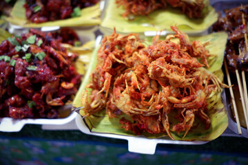 spaghetti with tomato sauce
