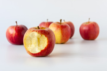 Komposition mit Äpfeln