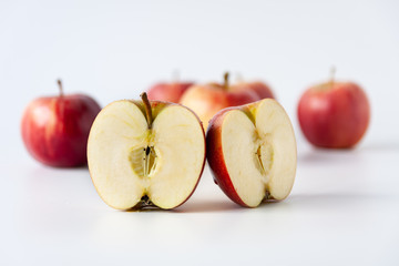 Komposition mit Äpfeln