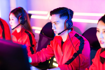 pro cyber sport gamers team © ryanking999