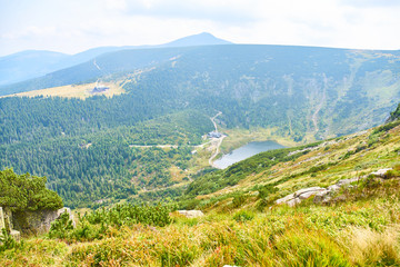 Fototapeta na wymiar glacial lake in Krkonose Mountains 