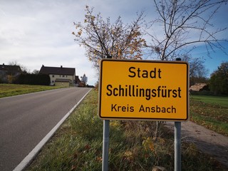 Schillingsfürst with water tower in the background