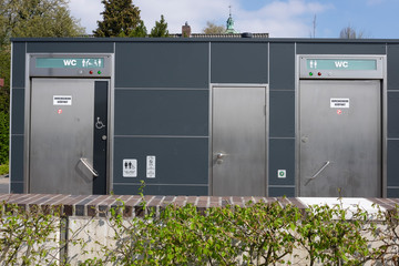 Öffentliches Toilettenhaus in der Stadt , WC