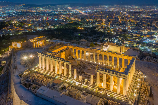 Greece, Athens, Aerial view of the Parthenon
