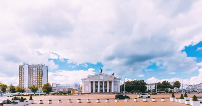 Drama Theater in Gomel timelapse with city traffic on a summer day
