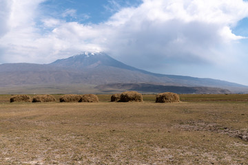 Fototapeta na wymiar Mount Agri or Ararat is the highest mointain in Turkey