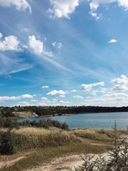 Obraz premium landscape with lake and clouds