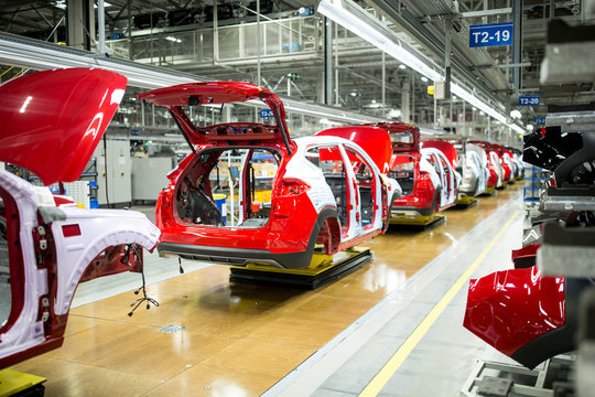 Modern automatized car production in a factory
