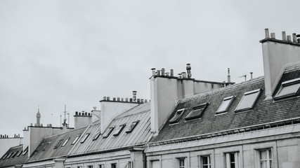 Sur les toits de Paris