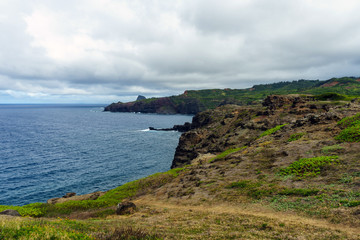 View from a cliff on the north side of Maui , Hawaii