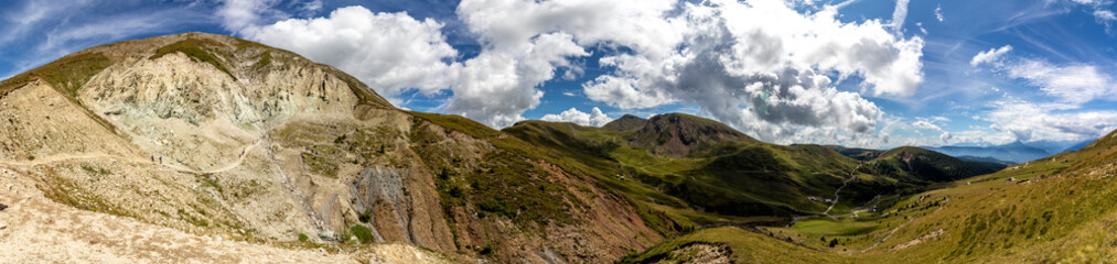 Fototapeta na wymiar Meraner Alpenpanorama