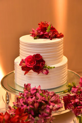 wedding cake with roses, birthday cake, party cake