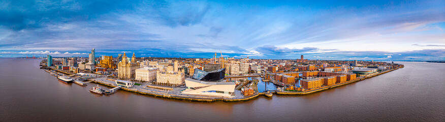 Panorama of Liverpool waterfront in the evening, Liverpool - obrazy, fototapety, plakaty