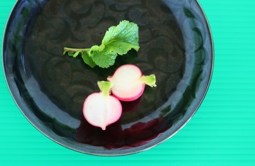 野菜　らでぃしゅ　皿