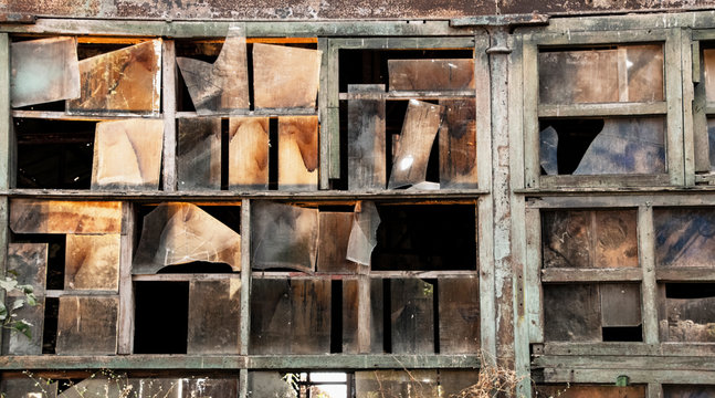 Mukesh Mill, Mumbai, Texture of an old building