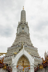 Fototapeta premium the temple of dawn