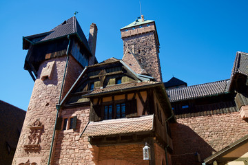 Fototapeta na wymiar Haut-Koenigsbourg Castle view
