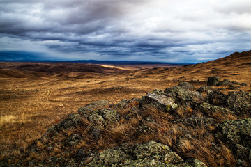 Obraz premium Winding road in the steppes of Khakassia
