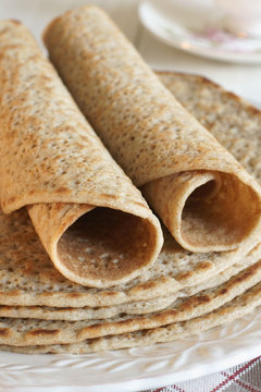 Staffordshire Oatcakes A Savoury Pancake Made With Oatmeal Flour And Yeast