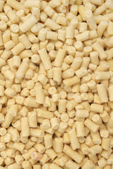 Suet or fat pellets for bird feed