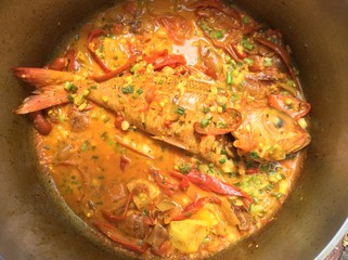 cari de poisson vivaneau à la sauce créole 