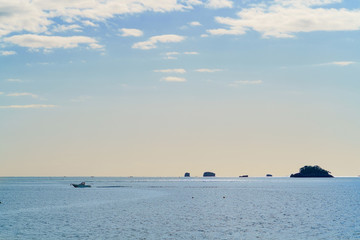 宮城県 松島の島並と船