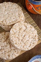 Puffed rice cakes a healthy alternative to bread