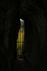 Höhle