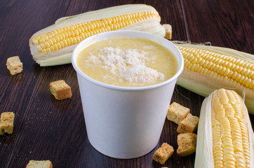  natural corn cream with croutons
