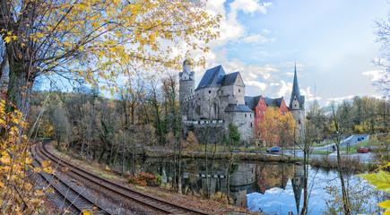 Burg Stein in Hartenstein, Herbst, Erzgebirge, Sachsen, Deutschland