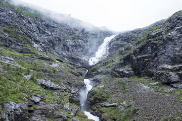 Wasserfall am Trollstigen, Norwegen