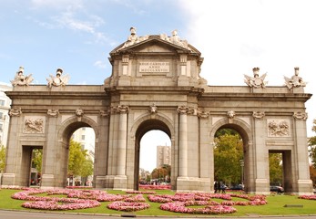 Obraz premium Puerta de Alcalá, Madryt