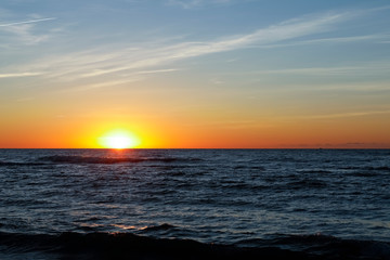 Fototapeta premium Sunset over the sea