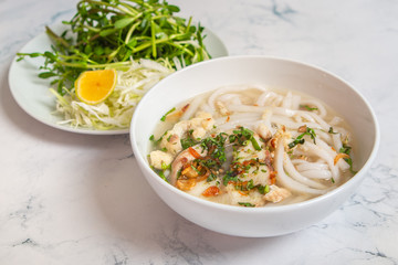 Banh Canh Ca Loc - Vietnamese Thick Noodle Soup