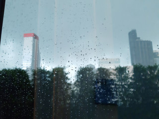 droplet and refect light