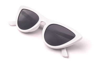 White retro cat eye sunglasses