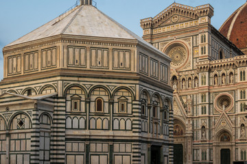 Fototapeta na wymiar The Cathedral of Santa Maria del Fiore in Florence, Tuscany, Italy