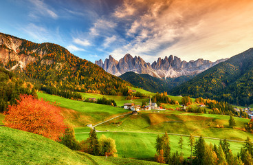 Beautiful landscape of Italian dolomites - Santa maddalena - obrazy, fototapety, plakaty