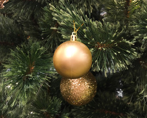 Christmas ornaments on the Christmas tree