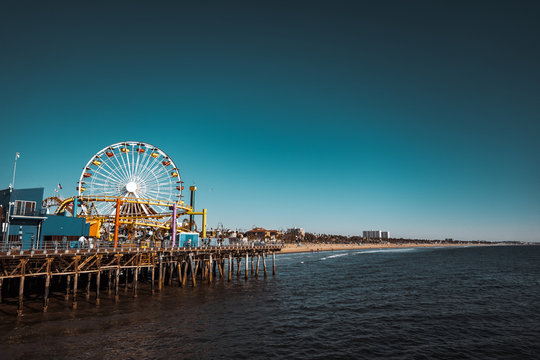 Santa Monica pier, park and ferris wheel 