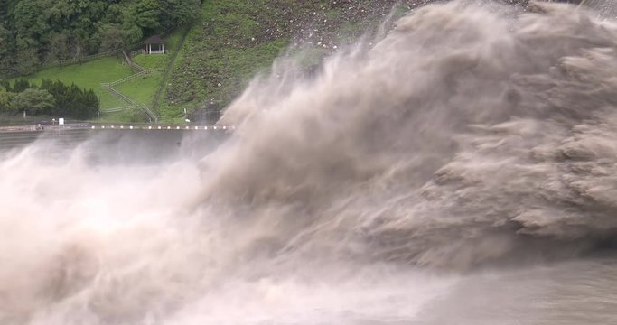 Muddy Flood Waters Eject From Hydroelectric Dam - Dujuan