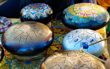 Tank drum . Musical instrument . Hand drum