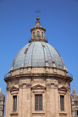 Fototapeta na wymiar Kathedrale Maria Santissima Assunta in Palermo. Sizilien. Italien