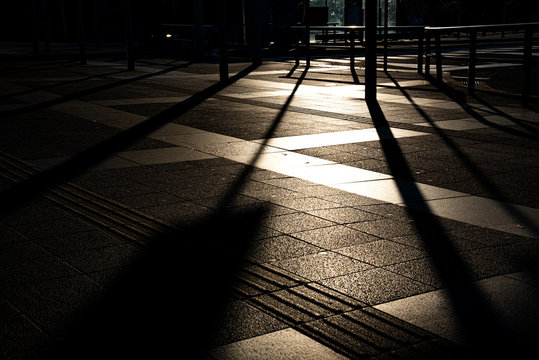 12 140 件の最適な 伸びる影 画像 ストック写真 ベクター Adobe Stock 12 140 件の最適な 伸びる影 画像 ストック写真 ベクター Adobe Stock